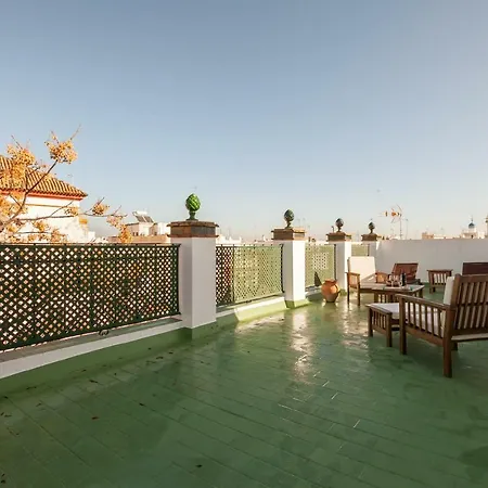 Atico San Laureano Centro Apartment Seville